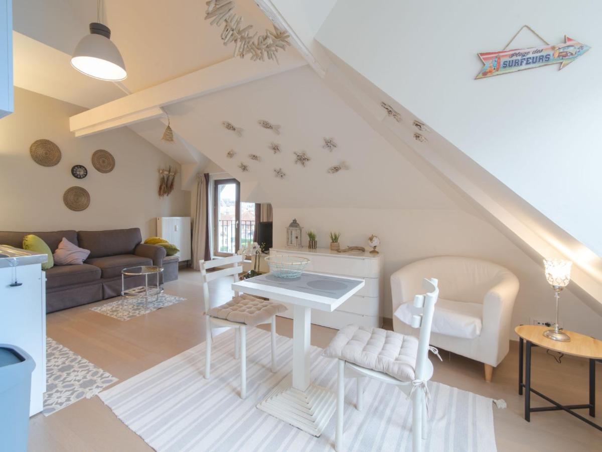 Studio Beach House By Interhome De Haan Eksteriør billede